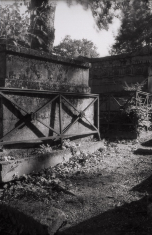 sténopé au Père Lachaise